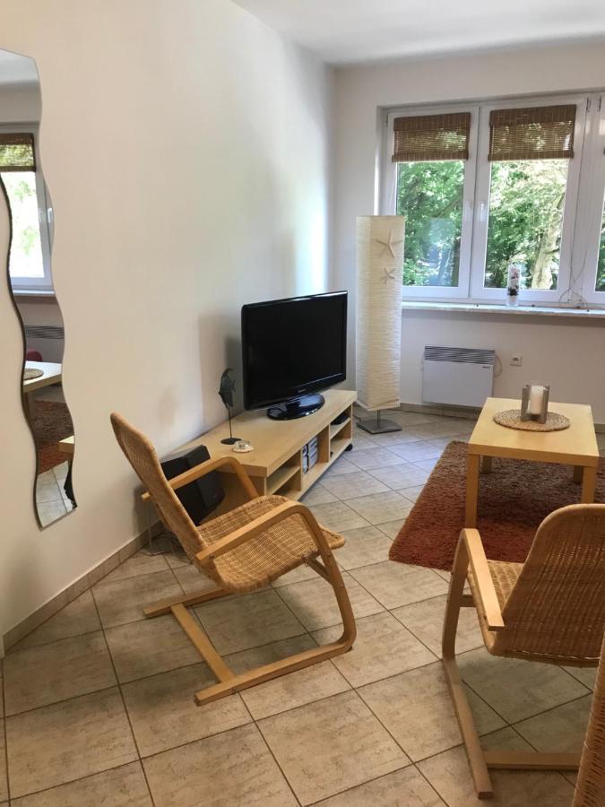 코워브제크 Apartament Bursztyn 아파트 외부 사진