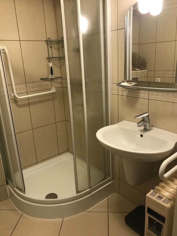 코워브제크 Apartament Bursztyn 아파트 외부 사진